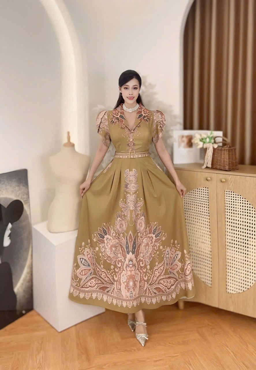 Vietnamese Baroque maxi dress puffsleeve Mango silk fabric Elegant Tita Attire, Semi formal , party, evening and Church Maxi Dress from Vietnam, freesize that fits Medium to XL Frame