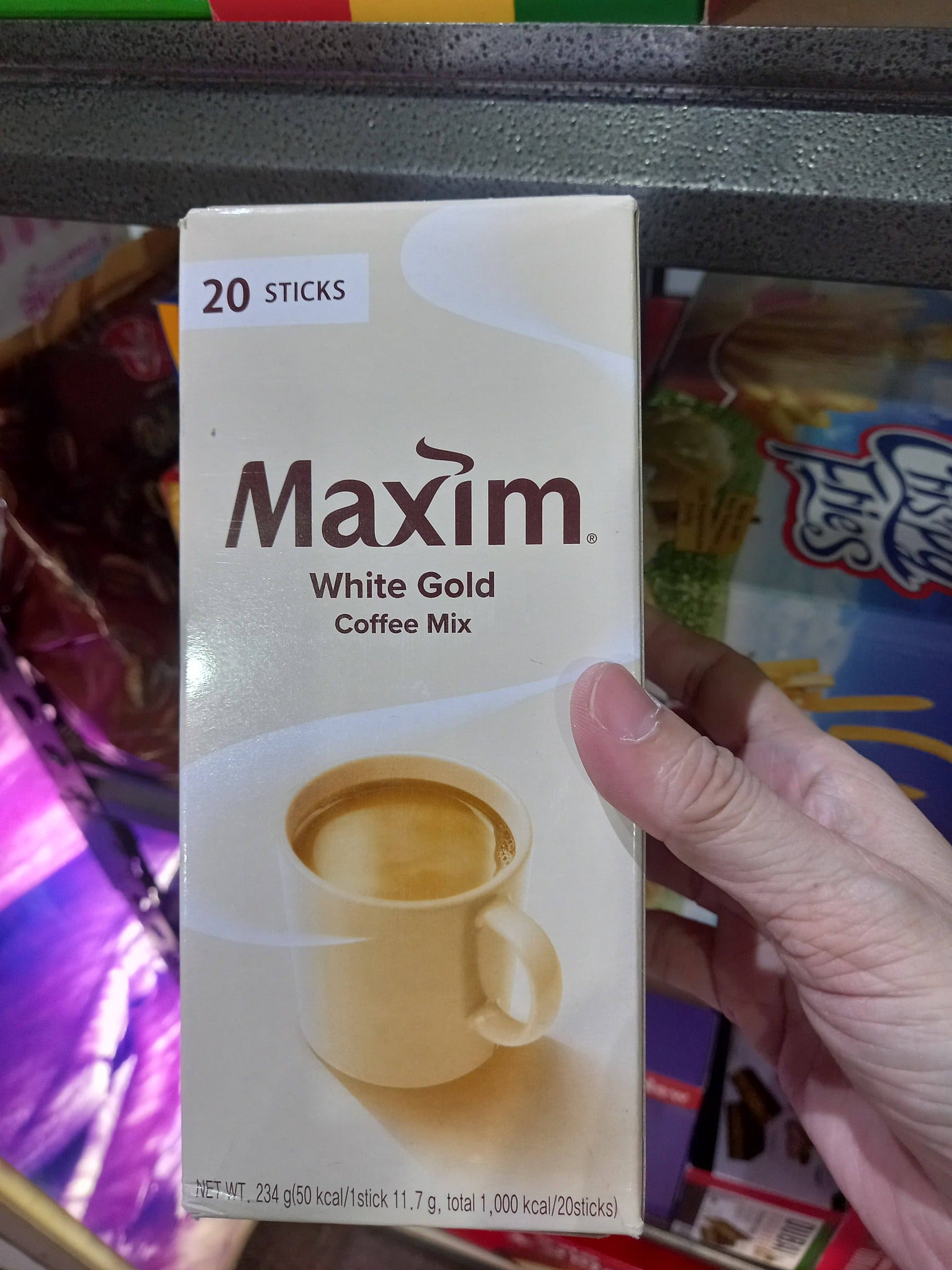 Maxim White Gold Coffee Mix (20 Sticks) - Creamy Korean Instant Coffee