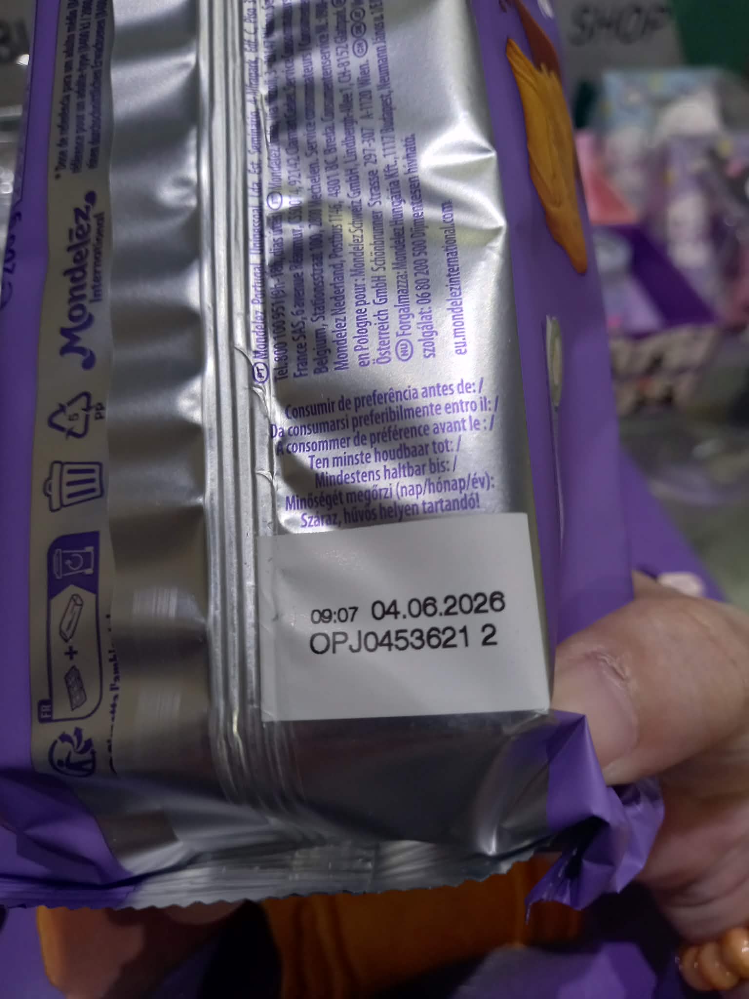 Milka Choco Moo Cookies - Crispy Biscuits with Alpine Milk Chocolate