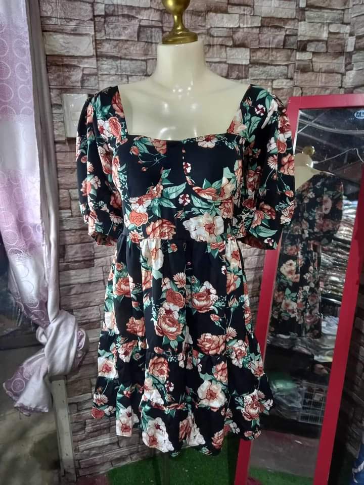 Vietnam Ao Dai Chic Floral Mini Padded Dress on mannequin featuring floral print and black background
