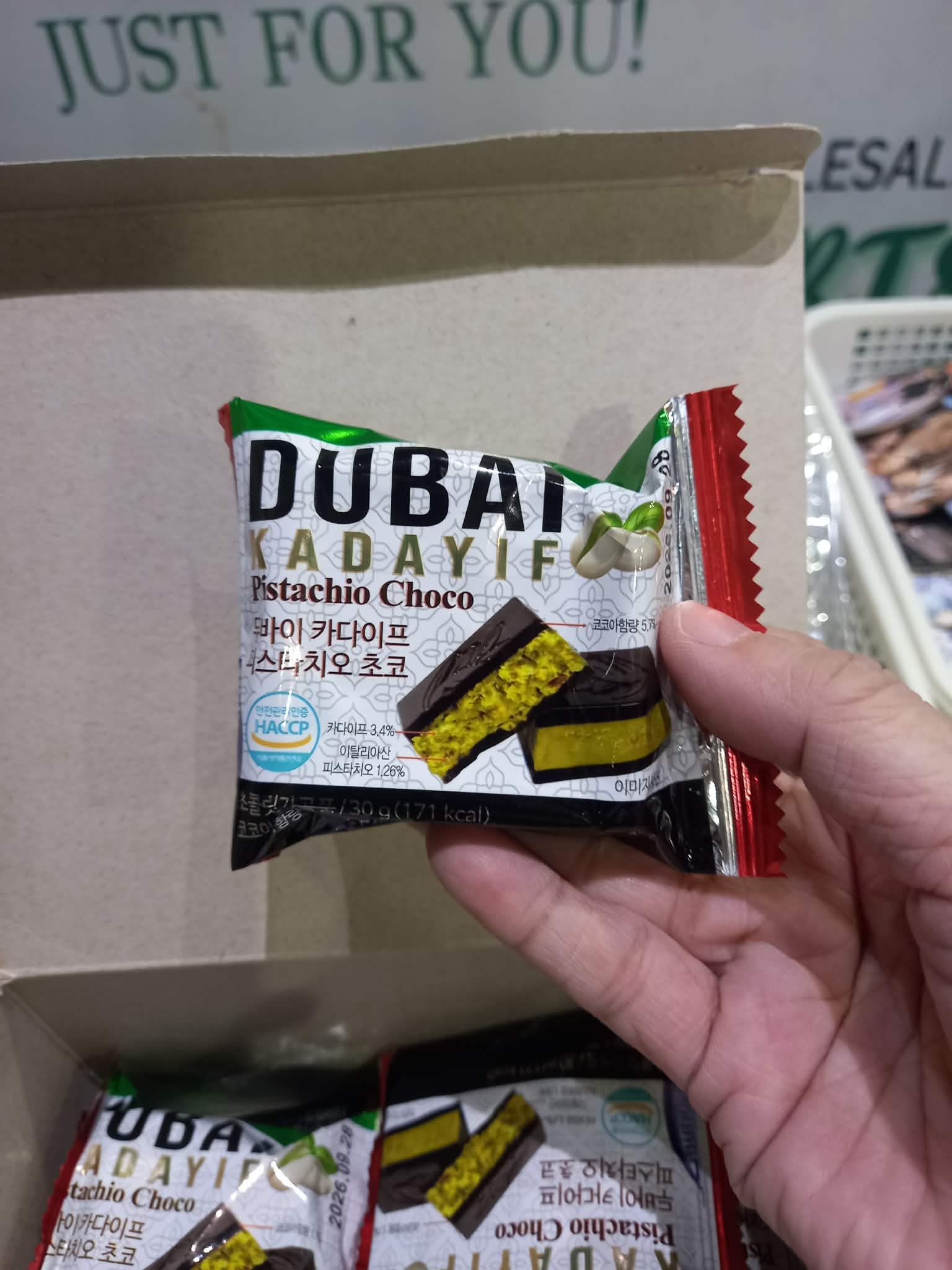 Dubai Kadayif Pistachio Chocolate - Viral Crunchy Pistachio Choco | Smartshop
