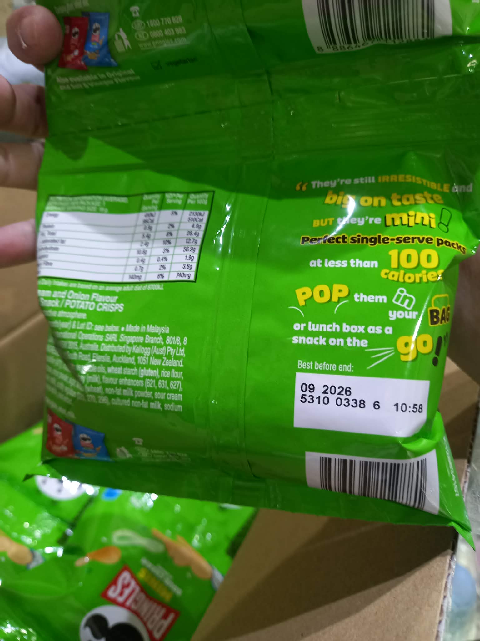 Pringles Minis Sour Cream & Onion (30-Pack) - 19g Single Serve Snack